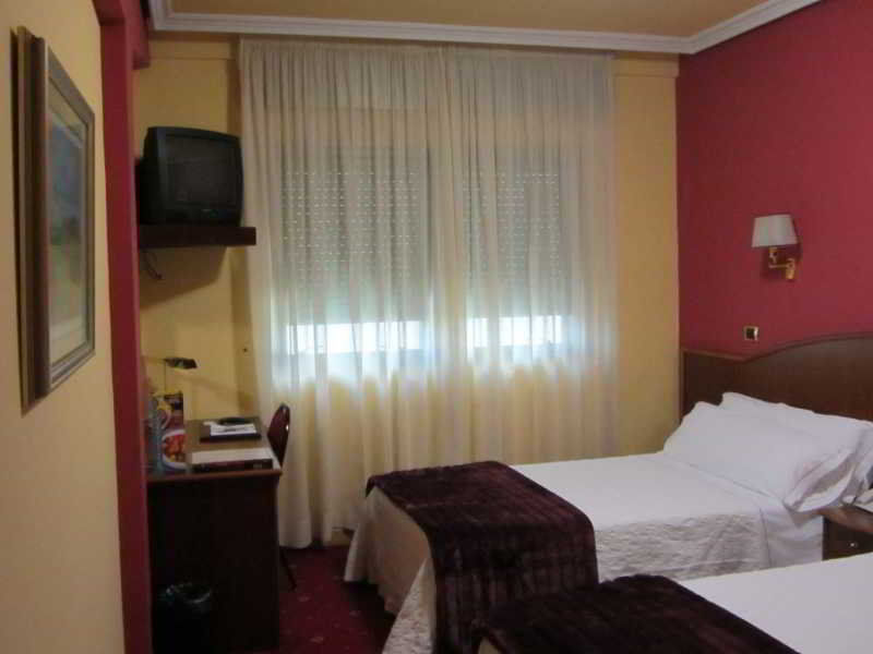 Hotel Princess Ourense Exterior photo